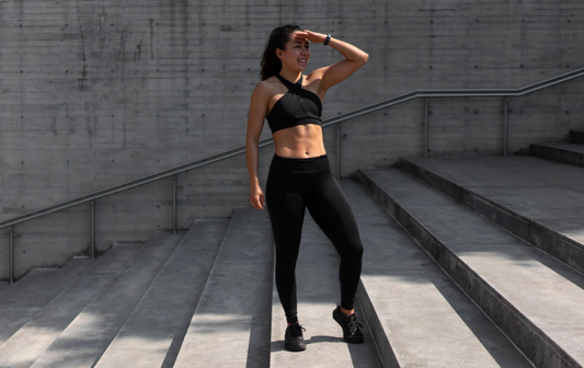 Arlaya legging avis : le legging sculptant anti-cellulite qui promet une silhouette “seconde peau”… mythe ou vraie bonne idée ?