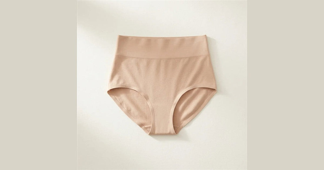 Alizé avis : la fiche de la culotte anti-fuites n'a ni description ni taille, et affiche le texte d'un débardeur