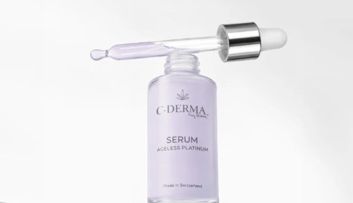c derma avis : pourquoi ce sérum anti-âge intrigue autant