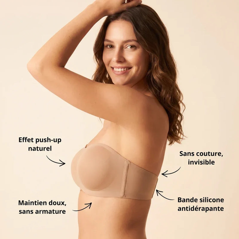 Soutien-Gorge Invisible Push-Up sans bretelles GlowChicParis porté sous un haut ajusté